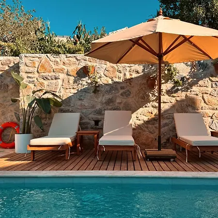 Dilek Hanim Konagi 4*